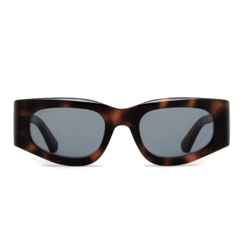 Excluded Gucci Sunglasses, New 395 - Picture 4 of 4